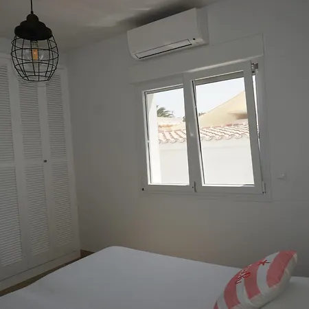 Seaesta * Les Deveses