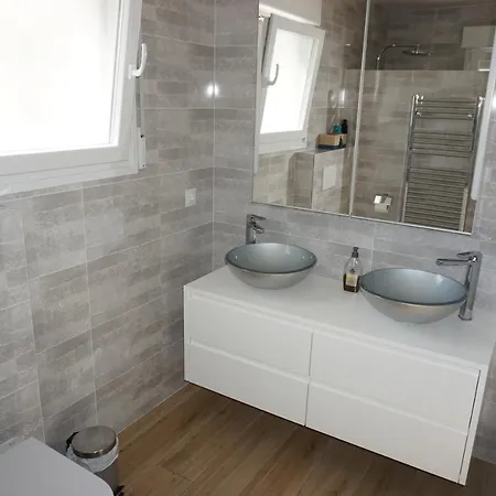 Villa Seaesta Les Deveses